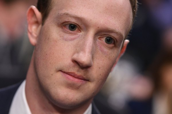 You are currently viewing The facts about Facebook – CCTVSG.net